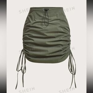 Plus Gorpcore Drawstring Waist Ruched Tie Side Skirt